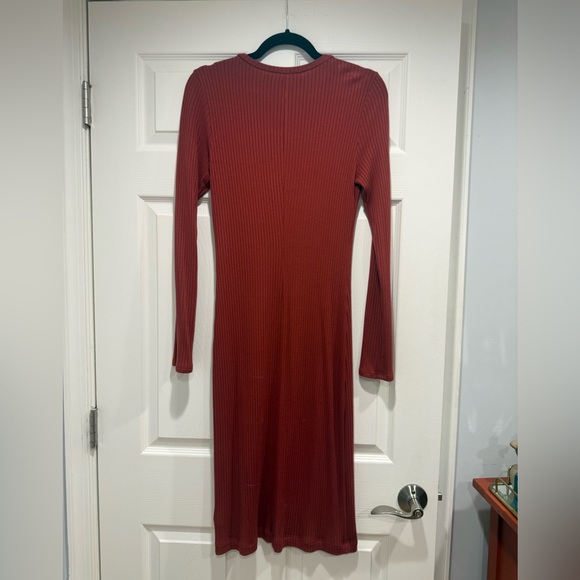 Reformation Rust Long Sleeve Dress - Picture 4 of 8
